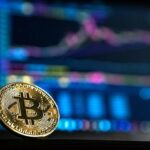 ビットコイン（BTC）が100,000ドル突破、史上最高値を更新