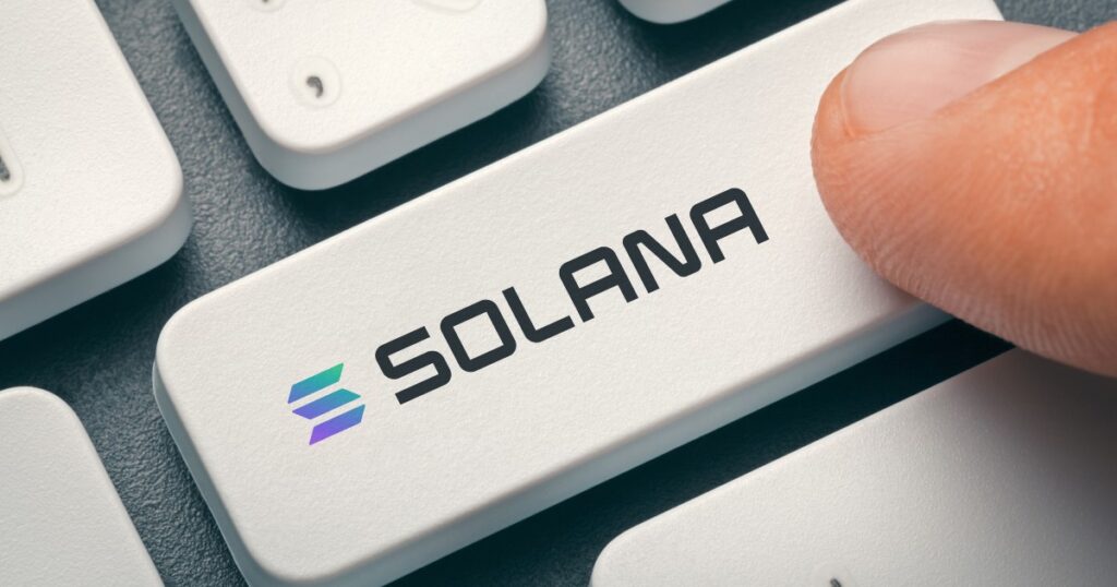 Coinbase CEO: Solanaの取引遅延問題に対応するため基盤調整中